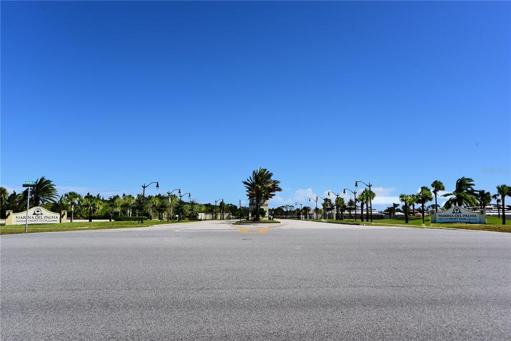 DRIVE INTO ENTRANCETO COMMUNITY