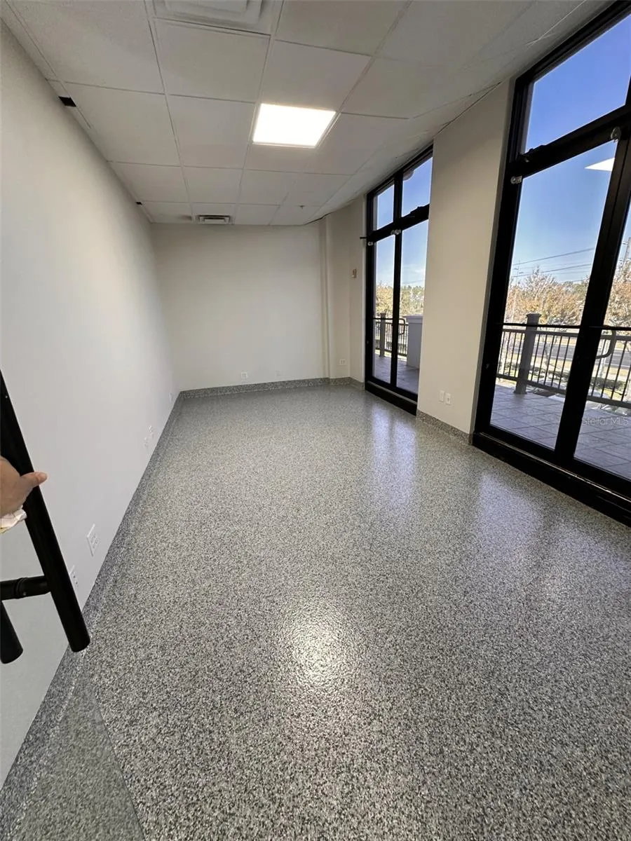 Suite 206