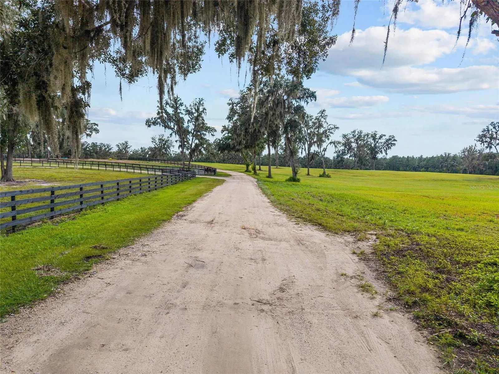 Prescriptive road to access back of property