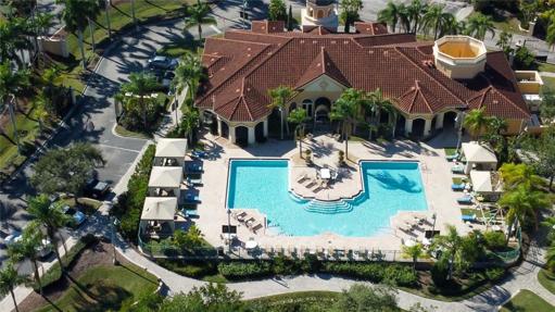 Large Swimming Pool