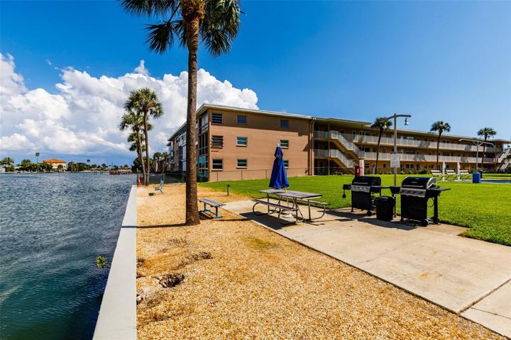 Grilling area on the Bay by pool.
