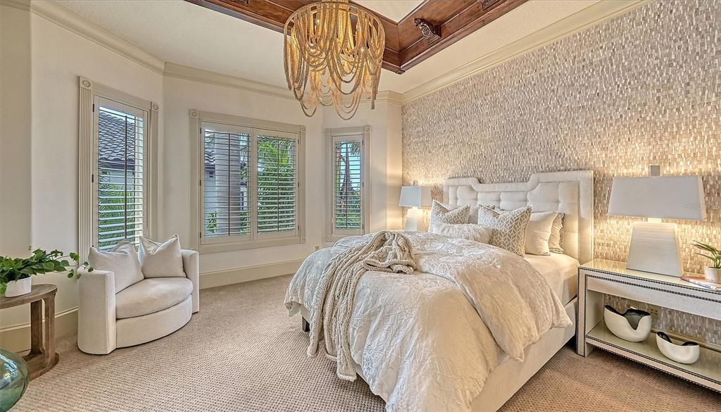 Guest bedroom 1 with ensuite bathroom