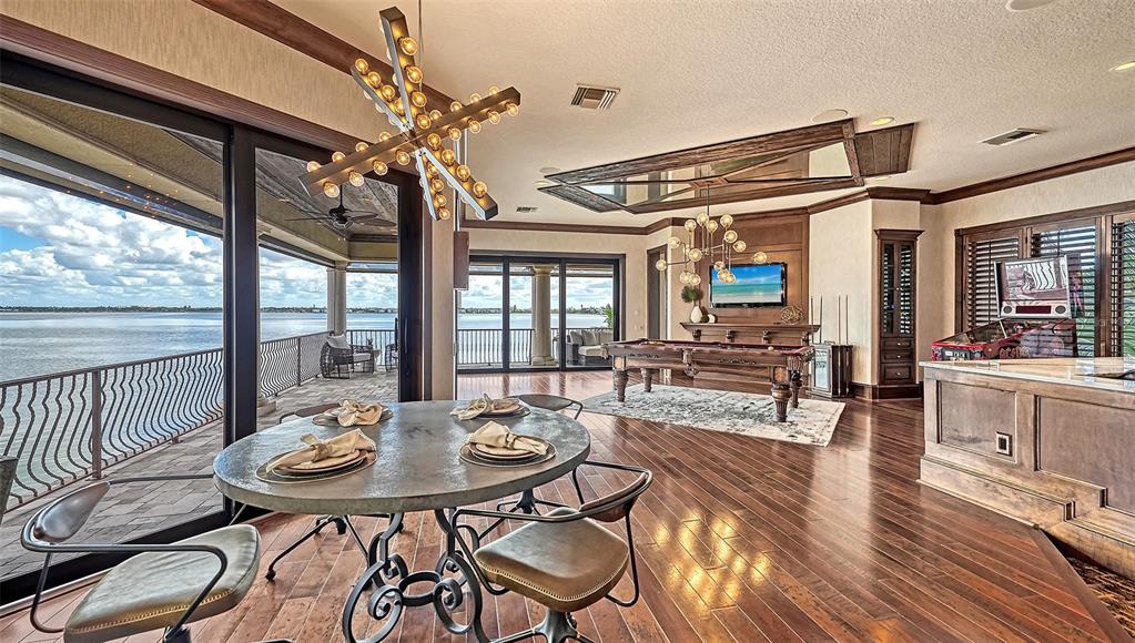 Entertainment Room