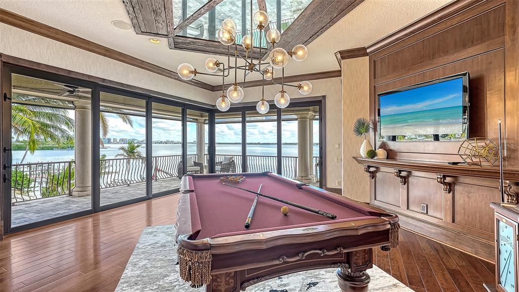 Entertainment Room