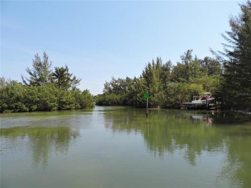 Bocilla Lagoon.