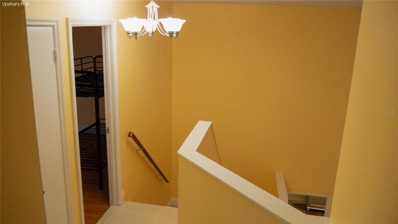 Hallway_Ups