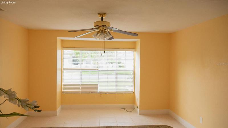 Family-Room