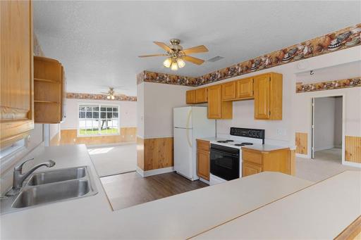 bottom floor guest home/apartment