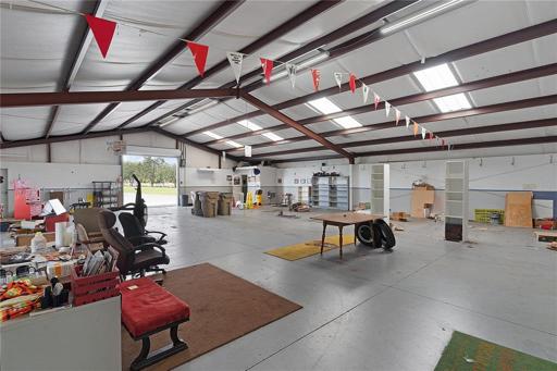 store/dealership approx. 4520 sq feet