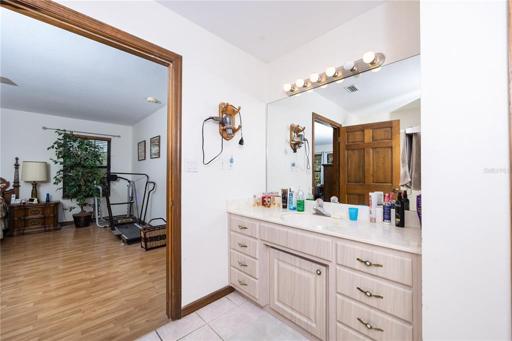 Master bathroom 2 