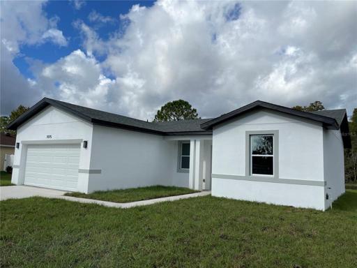 1075 Dudley Dr, House Front