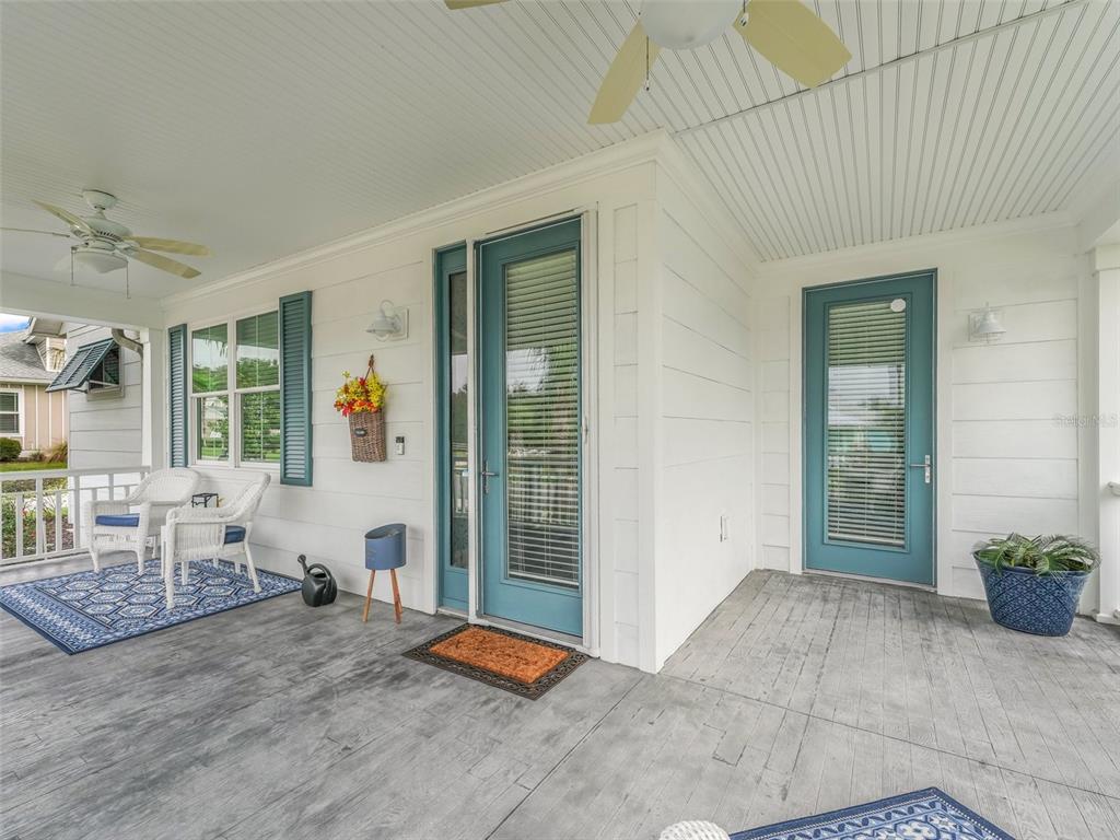 Spacious porch