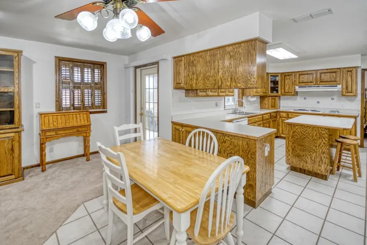 Breakfast Table and Kitchen
