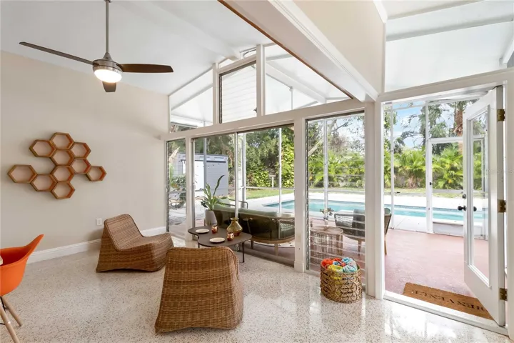 Every room in the home has gorgeous views