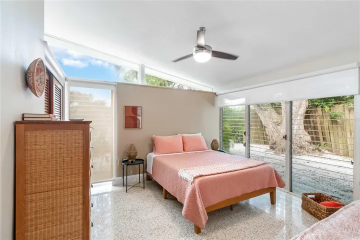 Second bedroom