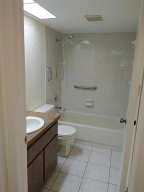 hall Bath