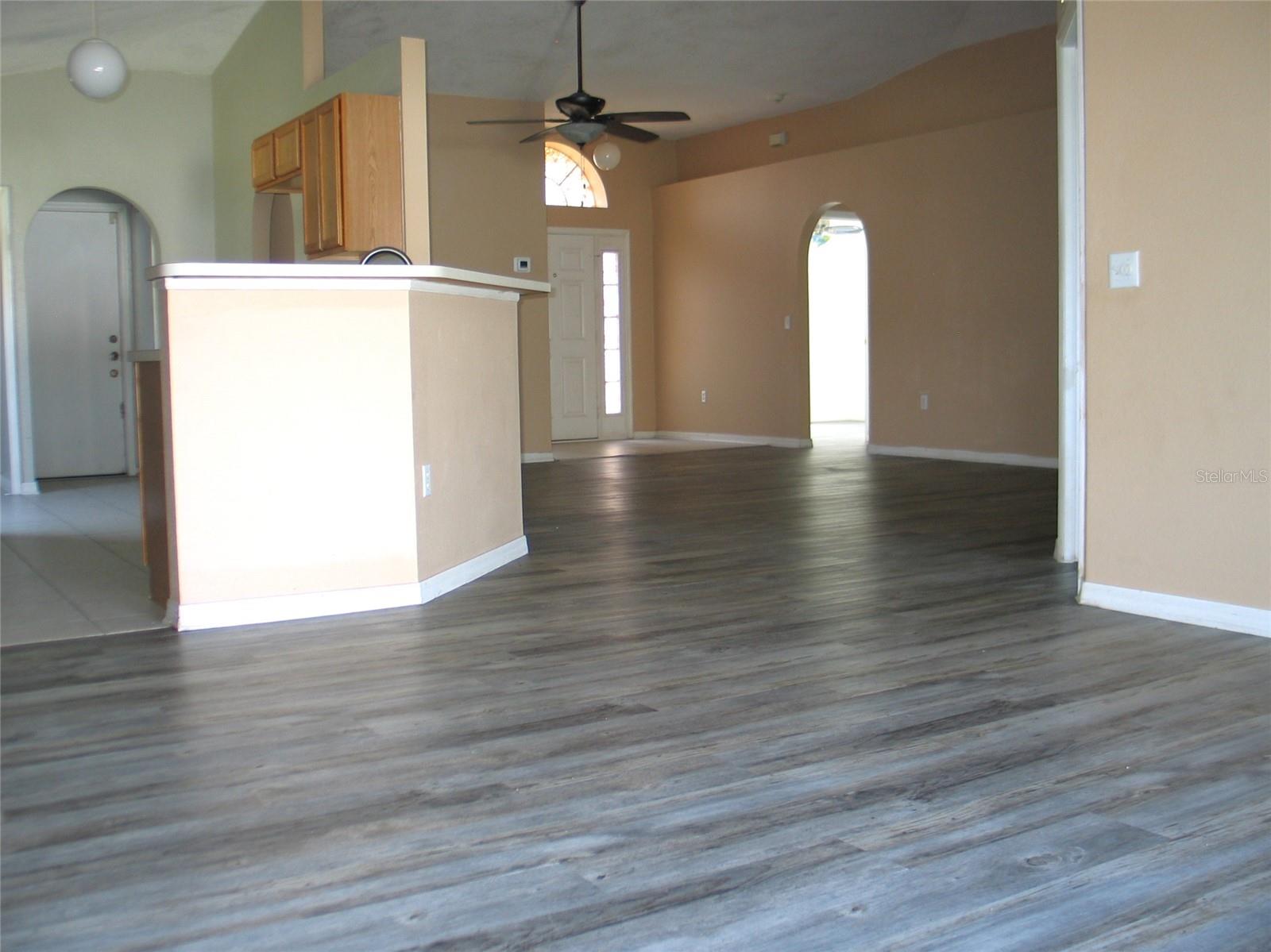 OPEN Dinning to Living room