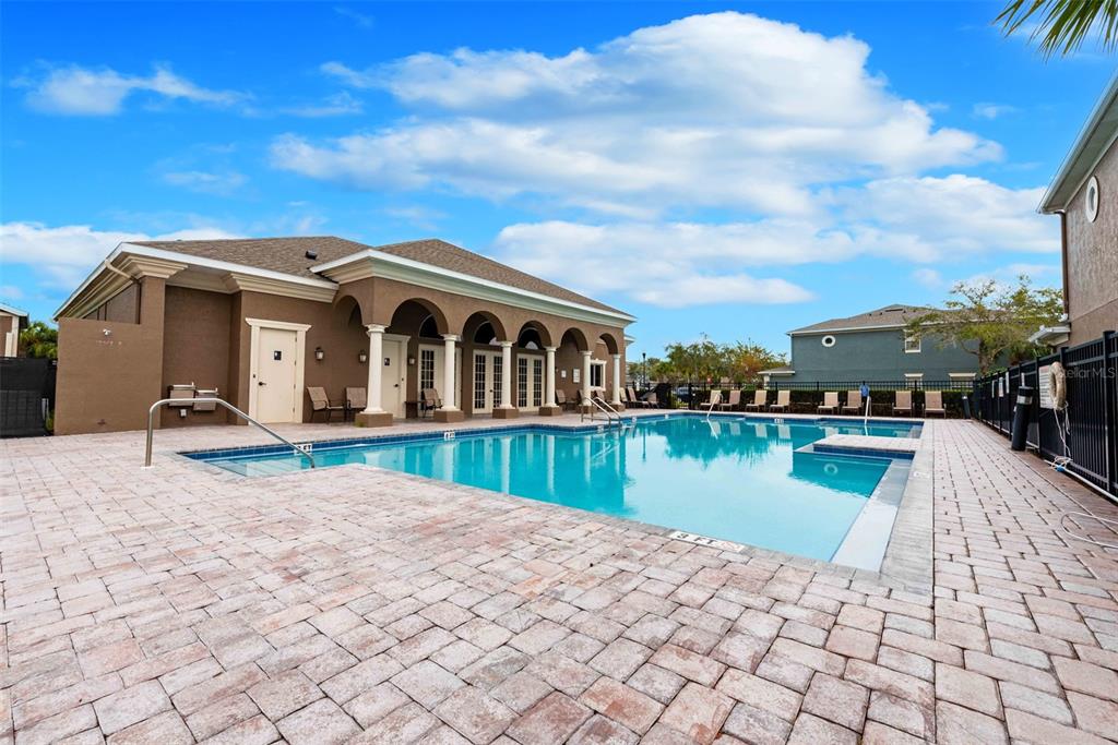 COMMUNITY POOL.