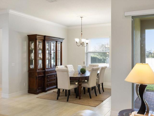 Perfect space for dining area.