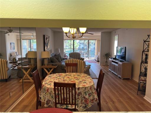 dining / living area