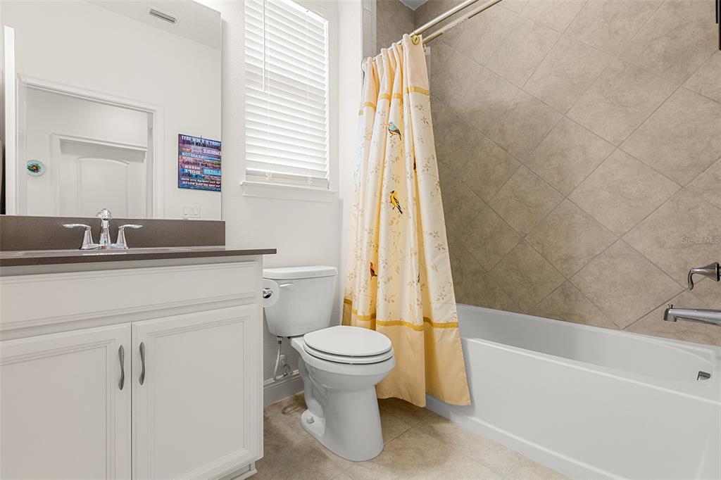 2nd Bathroom