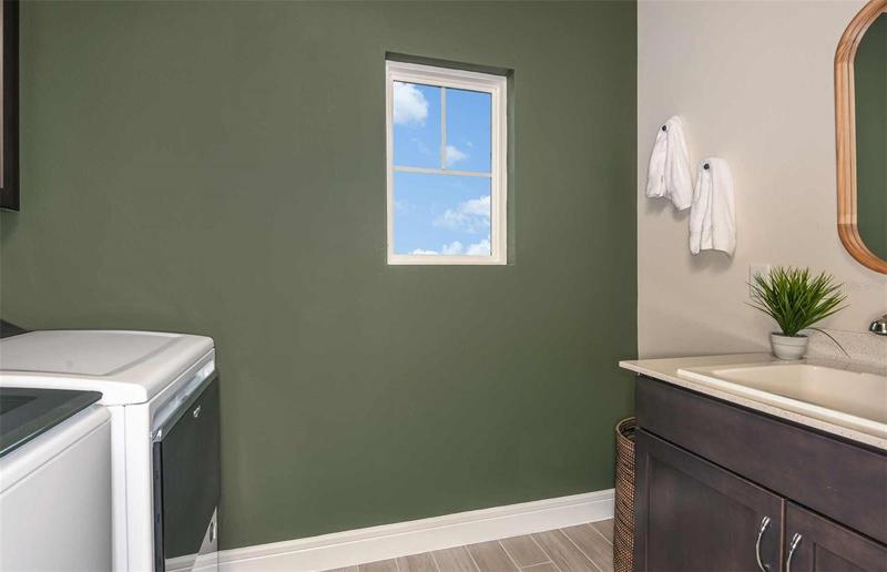 *Model Home Design – Pictures are for illustration purposes only. Elevations, colors and options may vary. Furniture is for model home staging only.