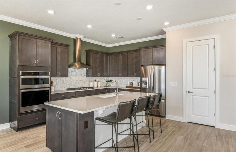 *Model Home Design – Pictures are for illustration purposes only. Elevations, colors and options may vary. Furniture is for model home staging only.