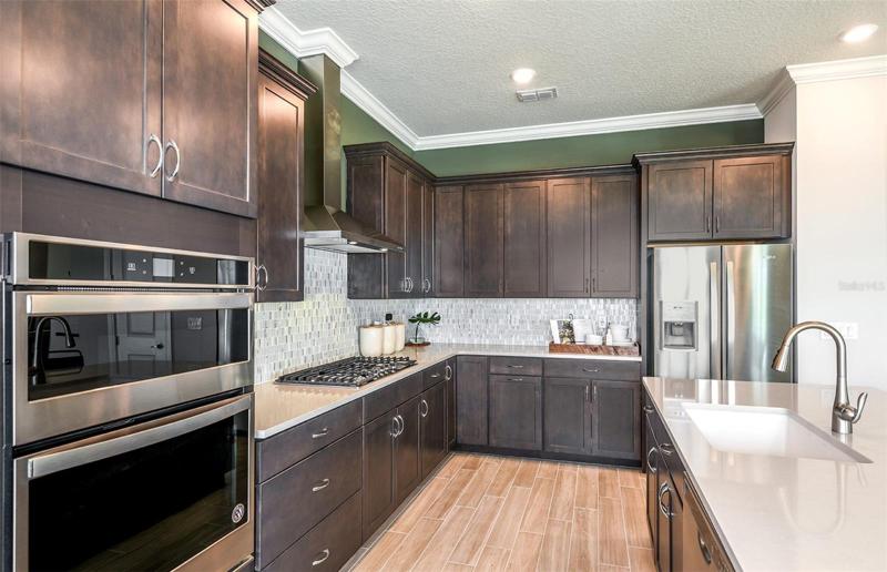 *Model Home Design – Pictures are for illustration purposes only. Elevations, colors and options may vary. Furniture is for model home staging only.