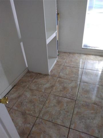 Master walk in closet