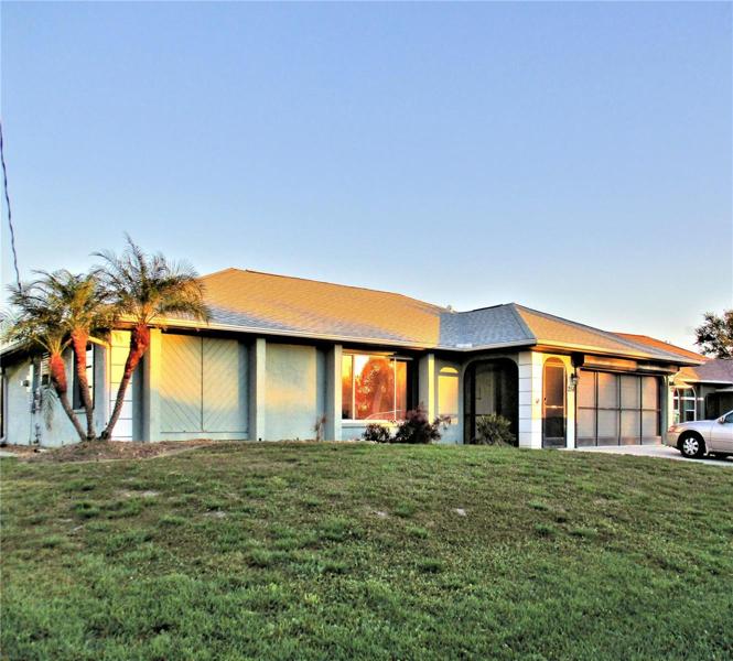 Street view from left side of home
