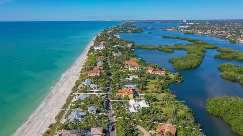 Beach access and property on bay outlined