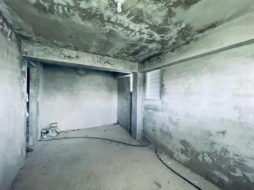 Cuarto  "under construction"