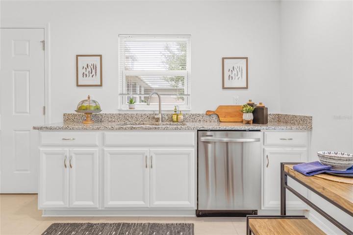 Mother-n-law kitchen with plenty of light and space.