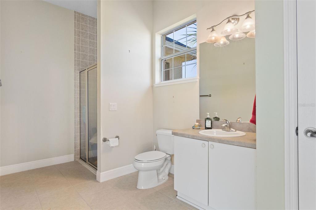 Bathroom and Shower Off Of The Lanai