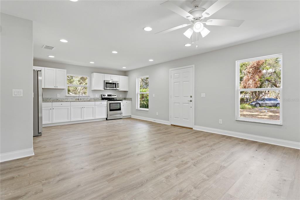 Kitchen/Living Room View
