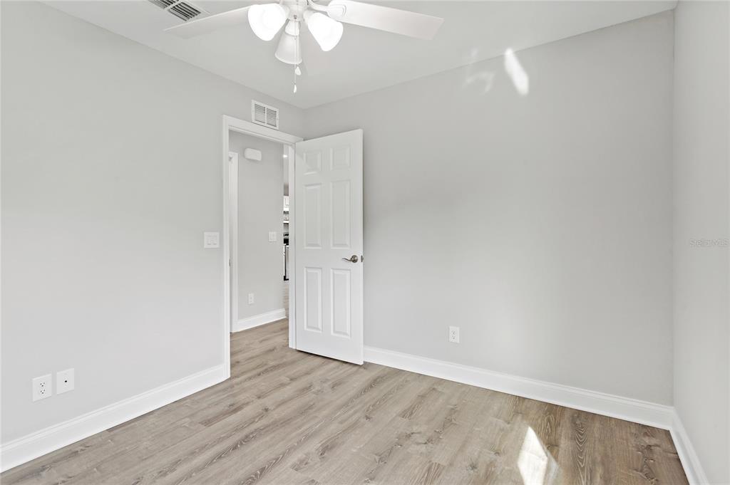 2nd Bedroom