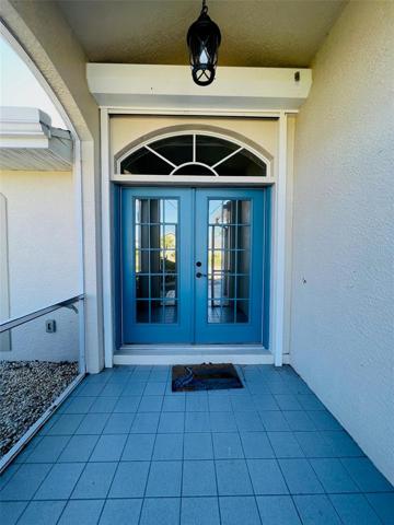 Front Screened Entrance