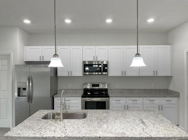 MODEL HOME
