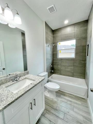 MODEL HOME