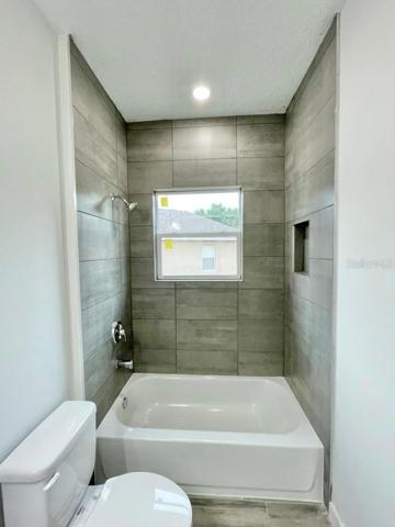 MODEL HOME