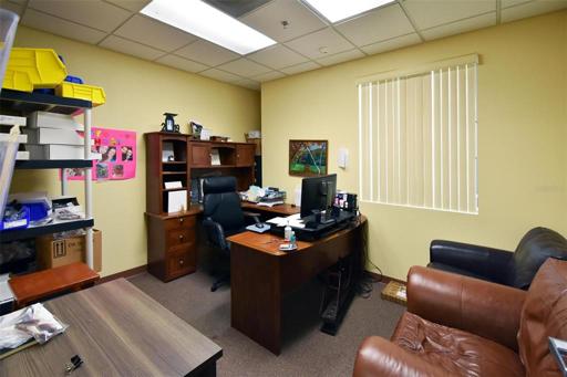 Office 1