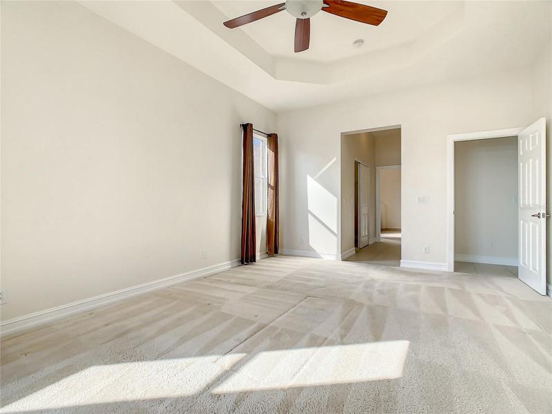 Huge master bedroom