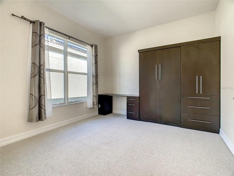 Murphy bed and built in desk