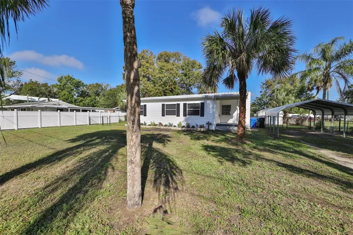 Front with carport