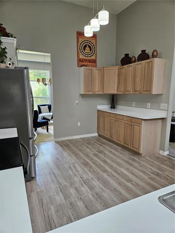 NEW KITCHEN FLOORS