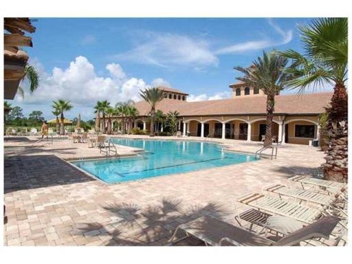 Community pool/clubhouse