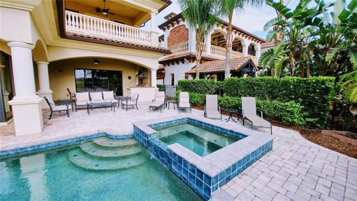 Pool Patio Hot Tub (7x7)