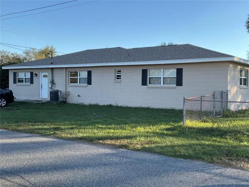 5 Bedrooms and 3 Full Bath Home on a Corner Lot