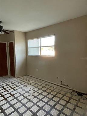 2nd Owners Room w/Full Bath