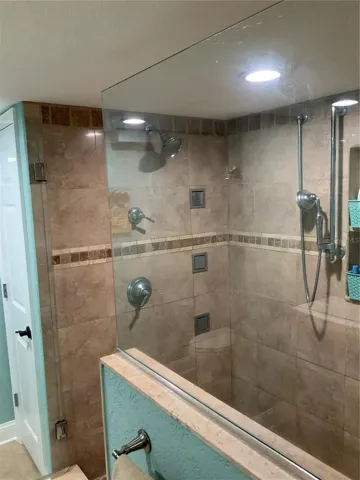 Main Bedroom Shower